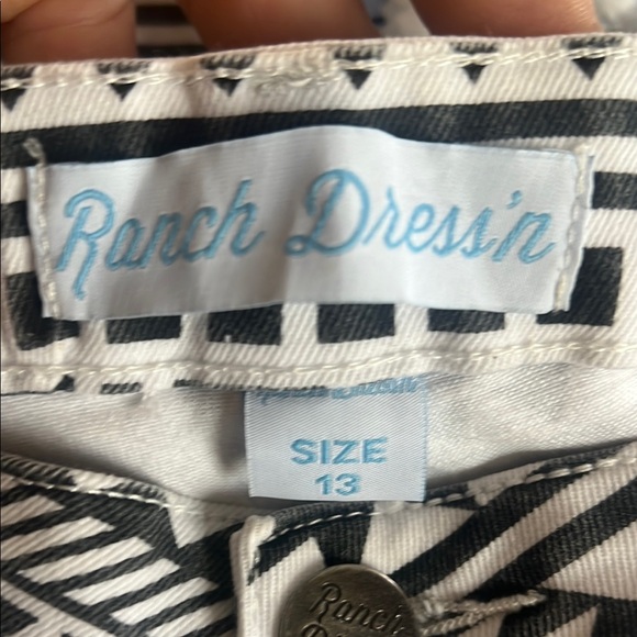 Black and White Women Jeans - Picture 2 of 5